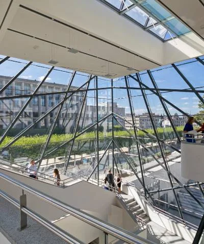 The-square-Cube-entrance-digital-benchmark-ebg.jpg